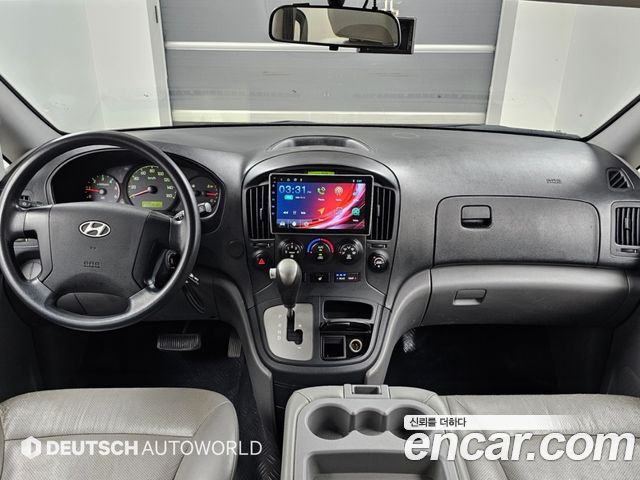 Hyundai Grand Starex 12-Seater Wagon CVX Deluxe 2016 — фото 7