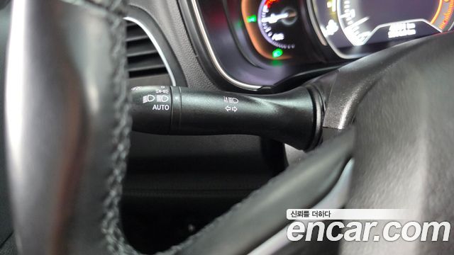 Renault Korea QM6 2.0 GDe PREMIERE 2WD 2021 — фото 17