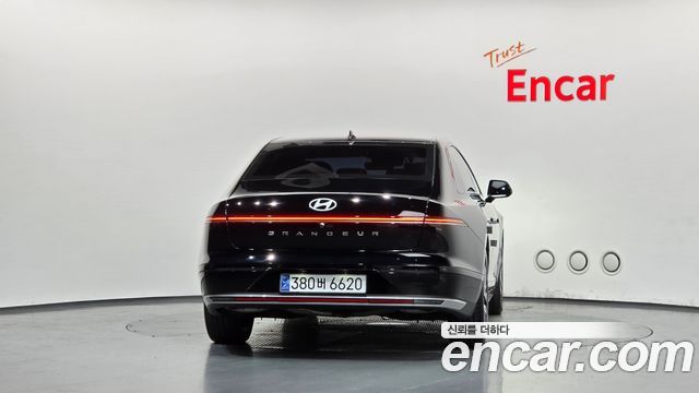 Hyundai Grandeur Hybrid (GN7) Premium 2023 — фото 4