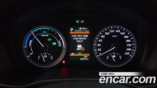 Hyundai Grandeur Hybrid (IG) Exclusive Special 2019 — фото 8