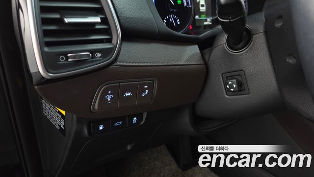 Hyundai Grandeur Hybrid (IG) Exclusive Special 2019 — фото 27