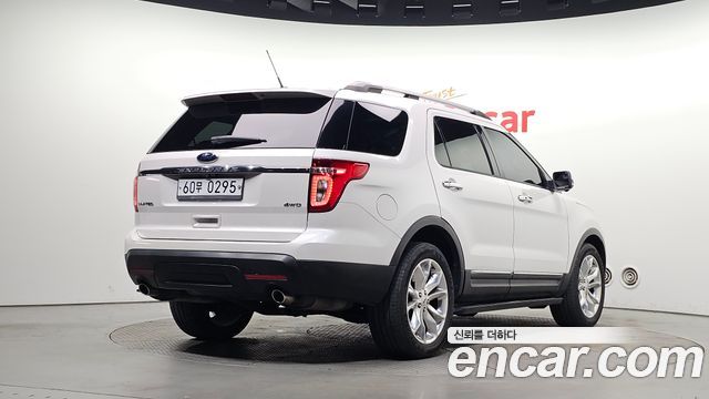 Ford Explorer 3.5 Limited 4WD 5th 2013 — фото 2