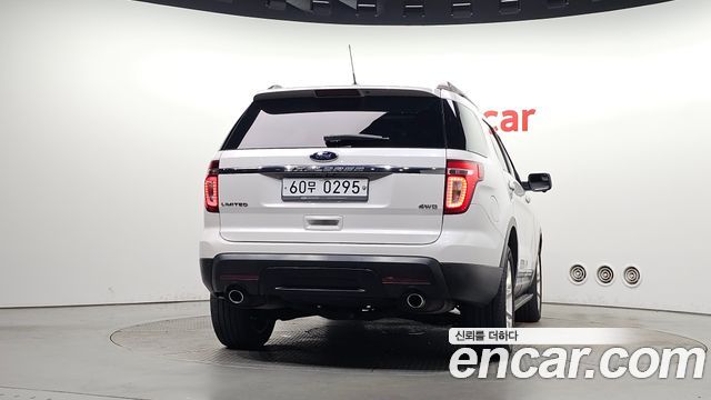 Ford Explorer 3.5 Limited 4WD 5th 2013 — фото 4