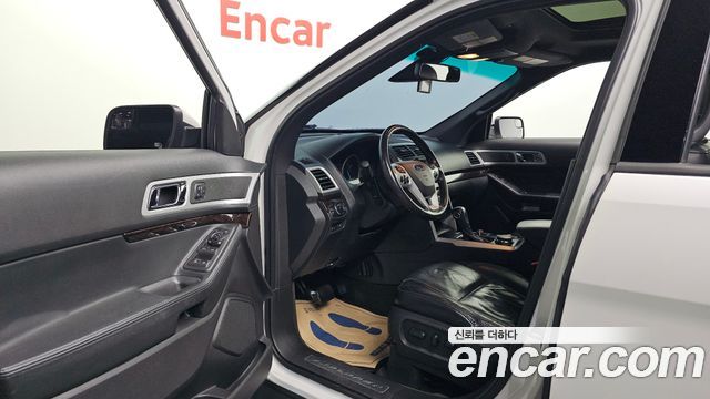 Ford Explorer 3.5 Limited 4WD 5th 2013 — фото 10