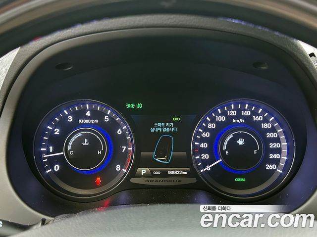 Hyundai Grandeur (HG) LPG HG300 Executive 2012 — фото 8