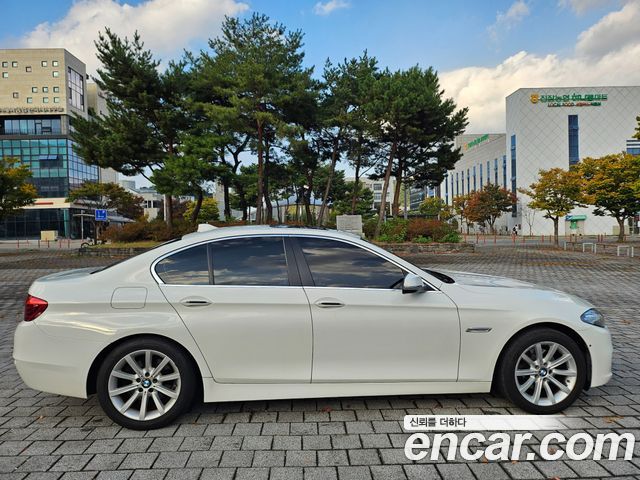 BMW 5 Series (F10) 528i xDrive 2015 — фото 4