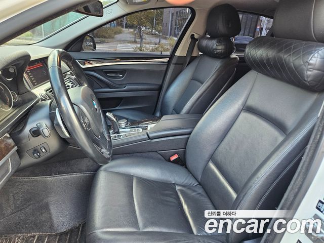 BMW 5 Series (F10) 528i xDrive 2015 — фото 15