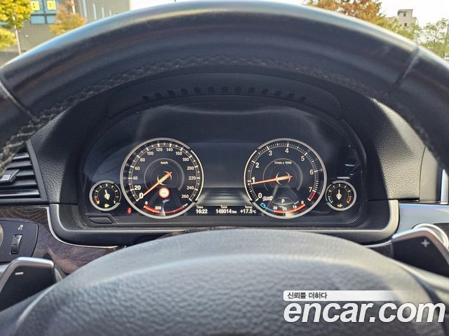 BMW 5 Series (F10) 528i xDrive 2015 — фото 22
