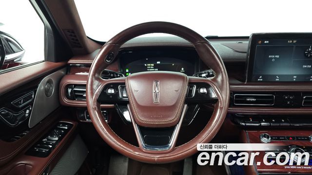 Lincoln Aviator (II) 3.0 Black Label AWD 2020 — фото 12