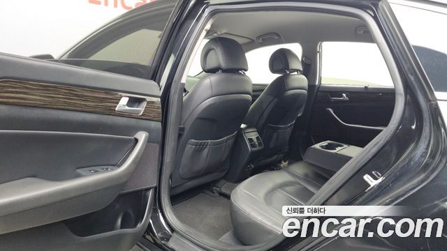 Hyundai Sonata (LF) 2.0 Smart 2016 — фото 11