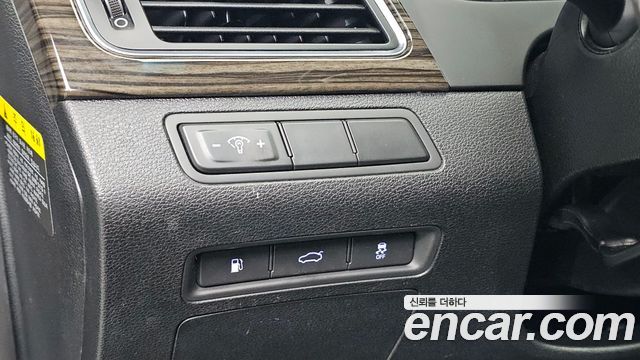 Hyundai Sonata (LF) 2.0 Smart 2016 — фото 13