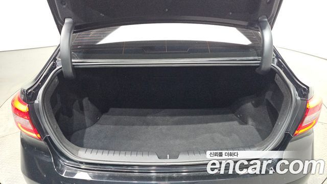 Hyundai Sonata (LF) 2.0 Smart 2016 — фото 20