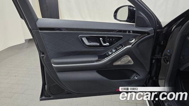 Mercedes-Benz S-Class (W223) S500L 4MATIC 2022 — фото 24