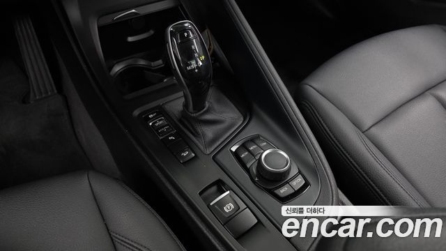 BMW X1 (F48) xDrive 18d Premium 2019 — фото 9