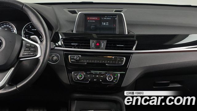 BMW X1 (F48) xDrive 18d Premium 2019 — фото 14