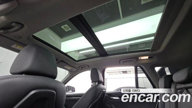 BMW X1 (F48) xDrive 18d Premium 2019 — фото 18