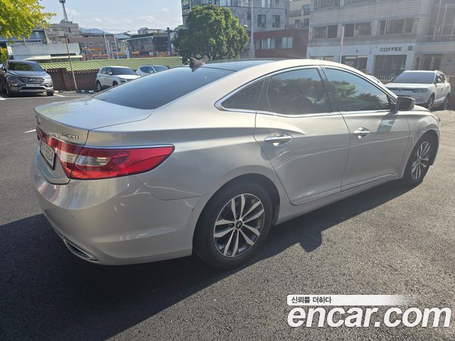 Hyundai Grandeur (HG) LPG HG300 Prime 2012 — фото 2