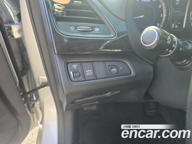 Hyundai Grandeur (HG) LPG HG300 Prime 2012 — фото 10