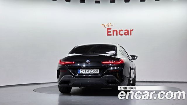 BMW 8 Series (G15) M850i xDrive Gran Coupe 2023 — фото 4