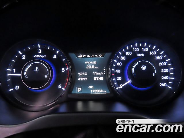 Hyundai Grandeur (HG) HG220 Diesel Premium 2015 — фото 8