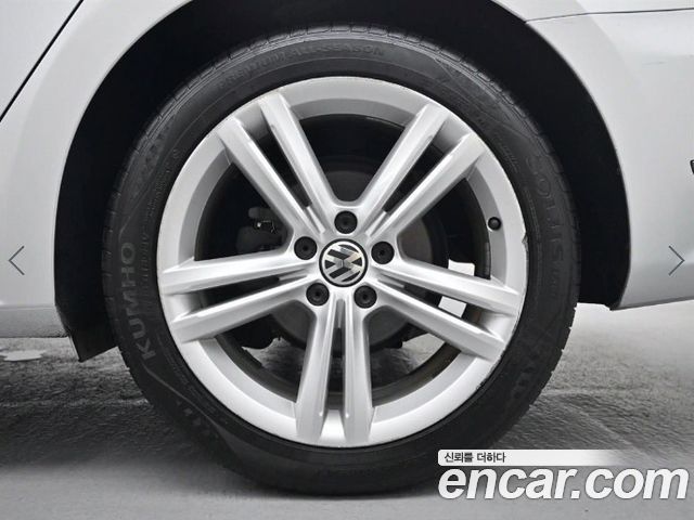 Volkswagen Passat 2.0 TDI B7 2014 — фото 5