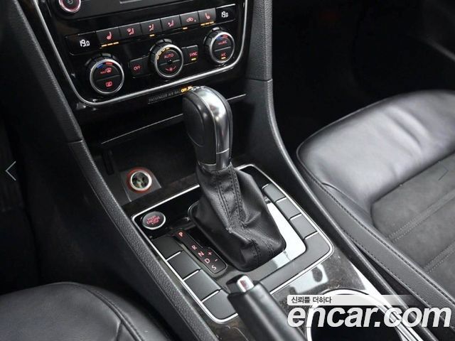 Volkswagen Passat 2.0 TDI B7 2014 — фото 9