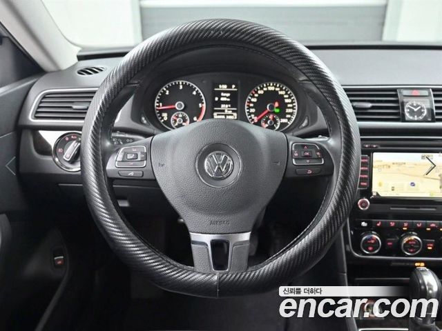Volkswagen Passat 2.0 TDI B7 2014 — фото 17