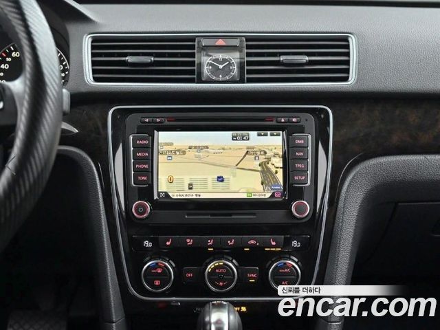 Volkswagen Passat 2.0 TDI B7 2014 — фото 18