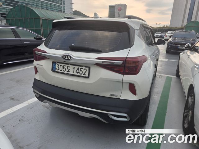 Kia Seltos Diesel 1.6 4WD Gravity 2021 — фото 4