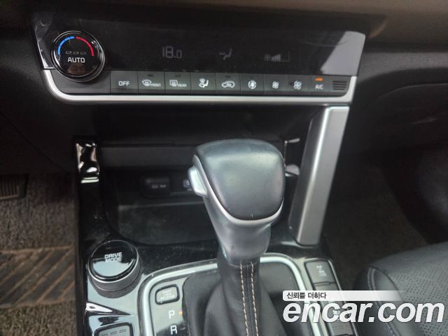 Kia Seltos Diesel 1.6 4WD Gravity 2021 — фото 18
