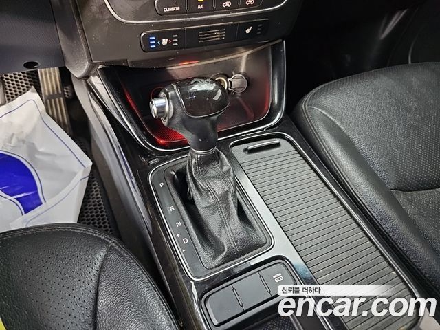 Kia Sorento R Diesel 2.0 2WD Trendy 2014 — фото 8