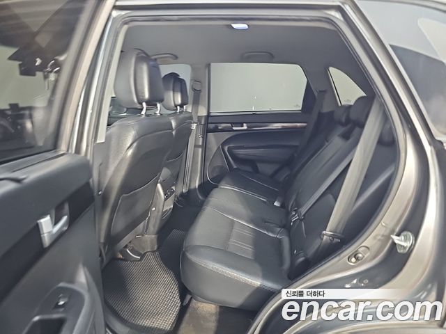 Kia Sorento R Diesel 2.0 2WD Trendy 2014 — фото 16