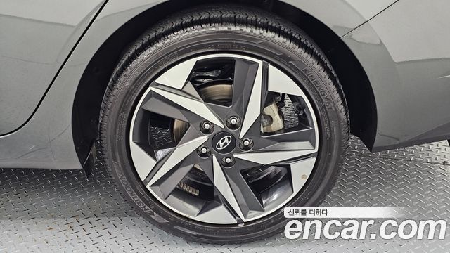 Hyundai Avante (CN7) 1.6 Inspiration 2021 — фото 21