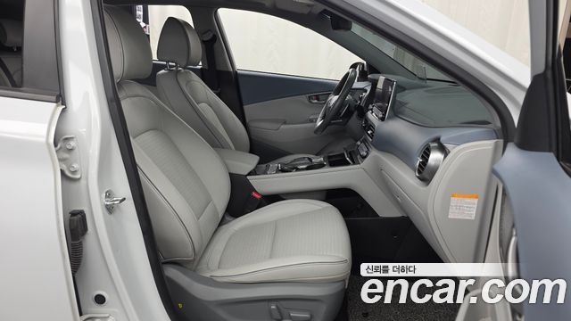Hyundai Kona Electric Premium 2020 — фото 11