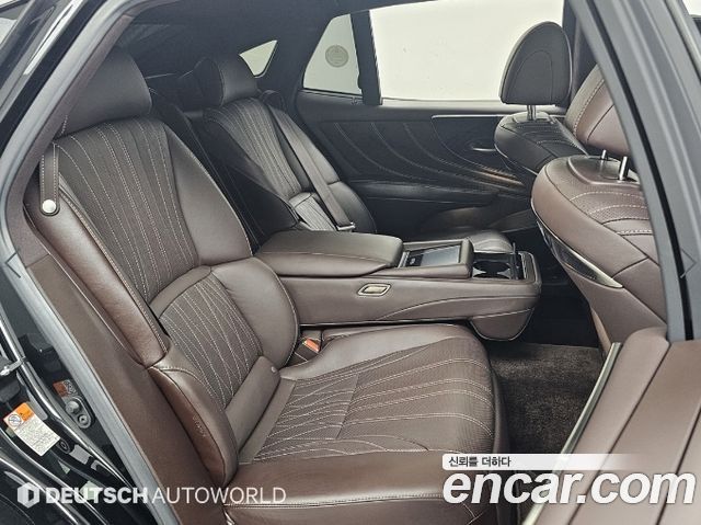 Lexus LS500 (V) 3.5 Luxury AWD 2020 — фото 16
