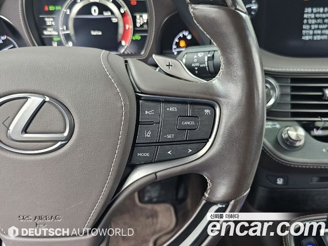 Lexus LS500 (V) 3.5 Luxury AWD 2020 — фото 21
