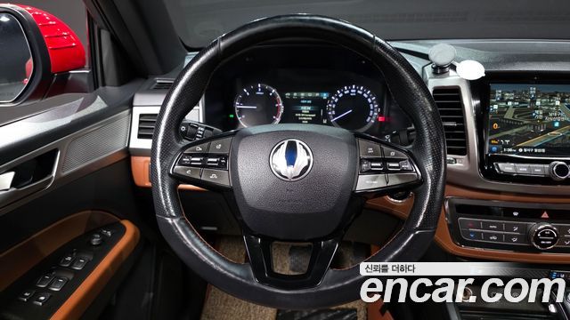 KG Mobility (SsangYong) Rexton Sports Khan Diesel 2.2 4WD Professional S (5-Link) 2019 — фото 13