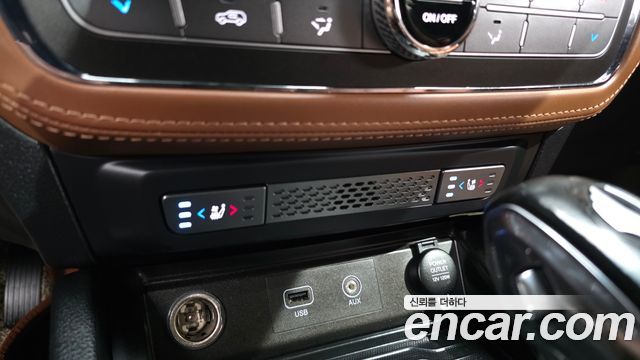 KG Mobility (SsangYong) Rexton Sports Khan Diesel 2.2 4WD Professional S (5-Link) 2019 — фото 16