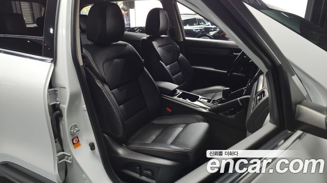 Renault Korea QM6 2.0 LPe LE Signature 2WD 2023 — фото 10
