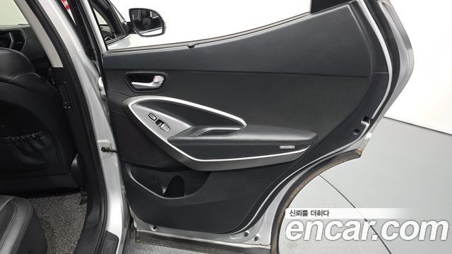 Hyundai Santa Fe The Prime Diesel 2.0 4WD Exclusive 2017 — фото 25