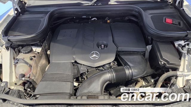 Mercedes-Benz GLE-Class (W167) GLE300d 4MATIC 2023 — фото 6