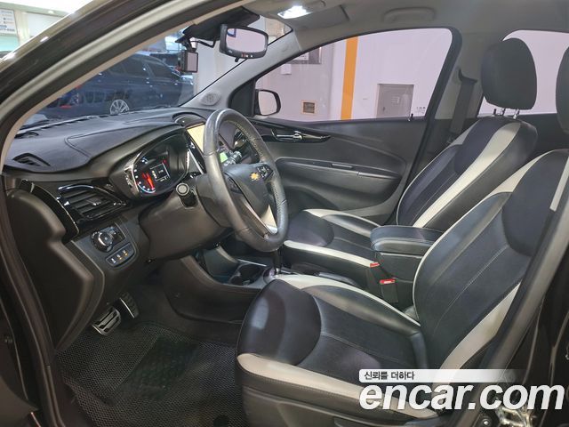 Chevrolet Next Spark Perfact Black 2017 — фото 9
