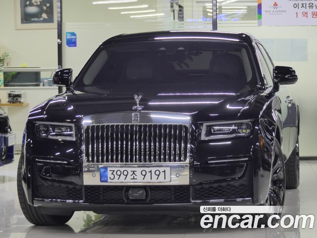 Rolls-Royce Ghost (II) 6.7 EWB V12
