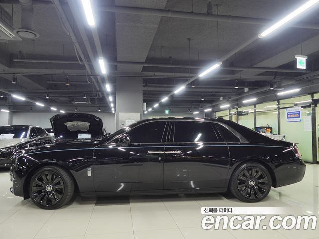 Rolls-Royce Ghost (II) 6.7 EWB V12 2023 — фото 2