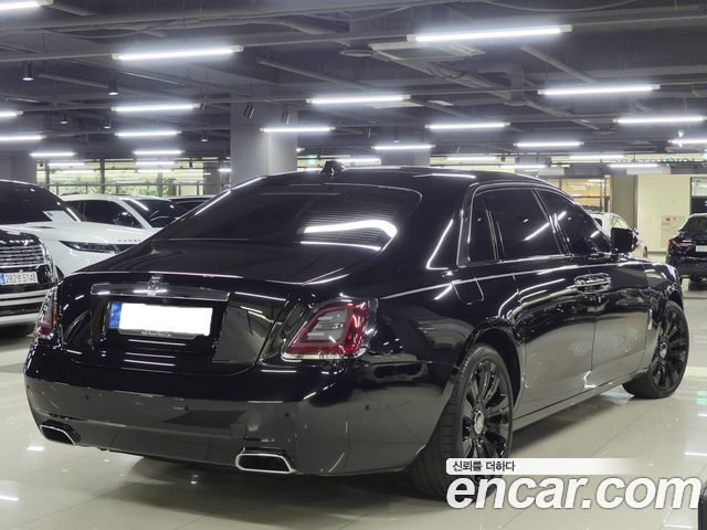 Rolls-Royce Ghost (II) 6.7 EWB V12 2023 — фото 3