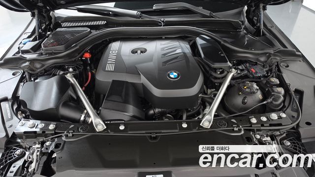 BMW 5 Series (G60) 520i 2025 — фото 6