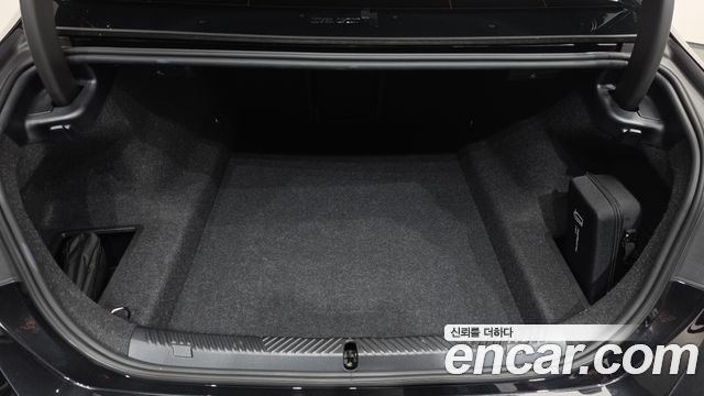 BMW 5 Series (G60) 520i 2025 — фото 20