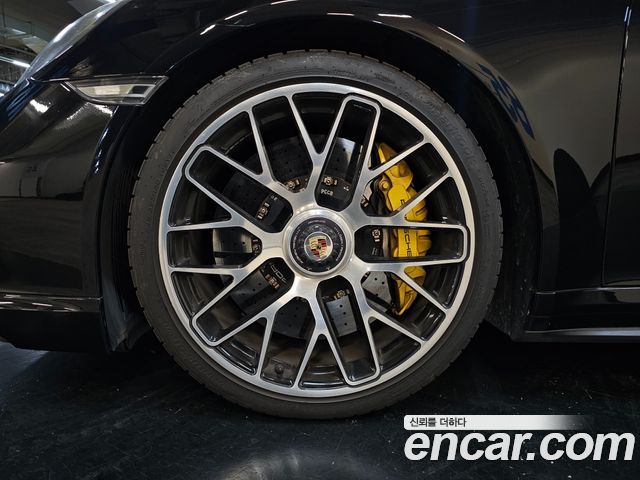 Porsche 911 Turbo S 991 2015 — фото 6