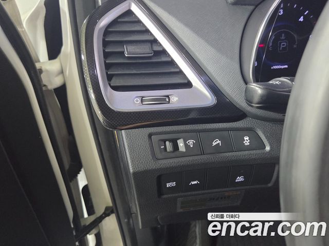 Hyundai Santa Fe (DM) Diesel(e-VGT) 2.0 2WD Exclusive 2014 — фото 10