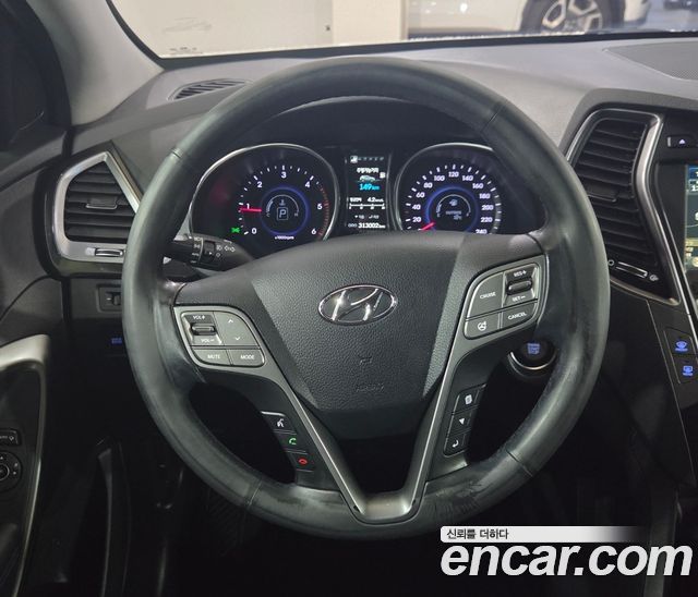 Hyundai Santa Fe (DM) Diesel(e-VGT) 2.0 2WD Exclusive 2014 — фото 16
